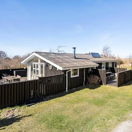 Tv1719-frederikshavn-lerbaekvej-45 *